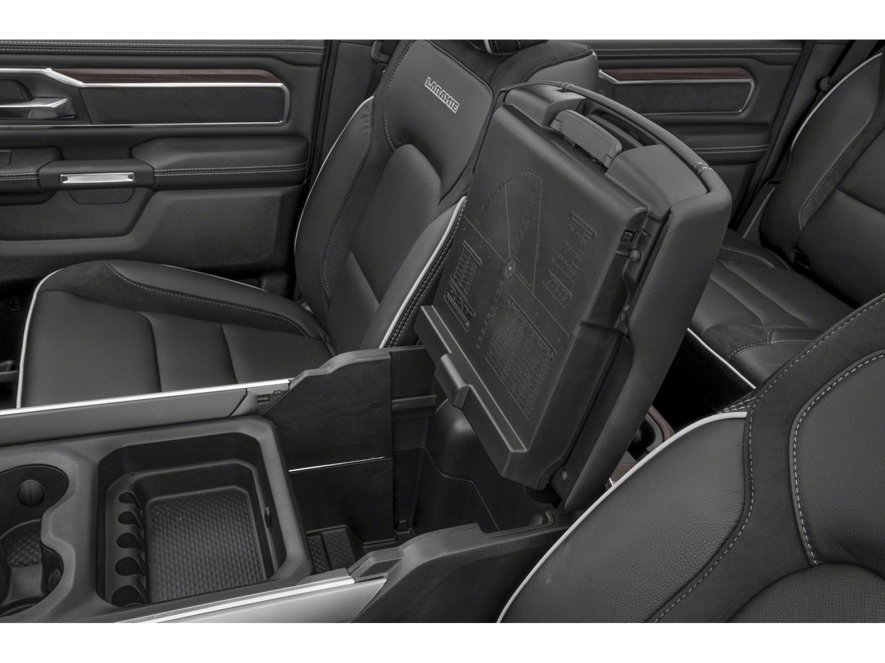 2026 RAM Ram 1500 RAM 1500 LARAMIE CREW CAB 4X2 5'7' BOX