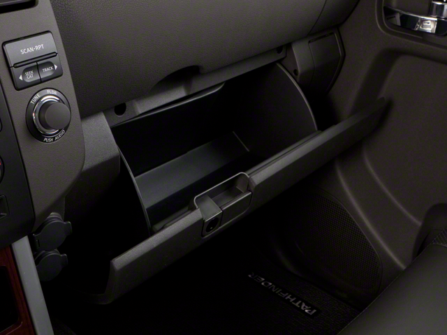 2011 Nissan Pathfinder Silver