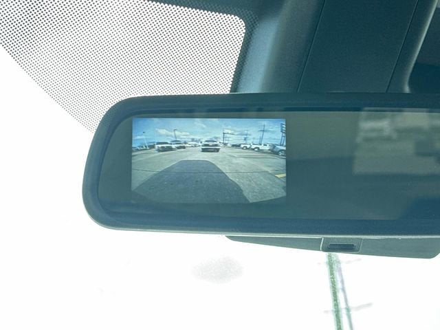 2025 Chevrolet Express Passenger 2500 1LS