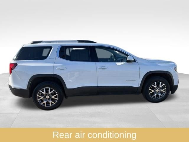 2022 GMC Acadia SLT