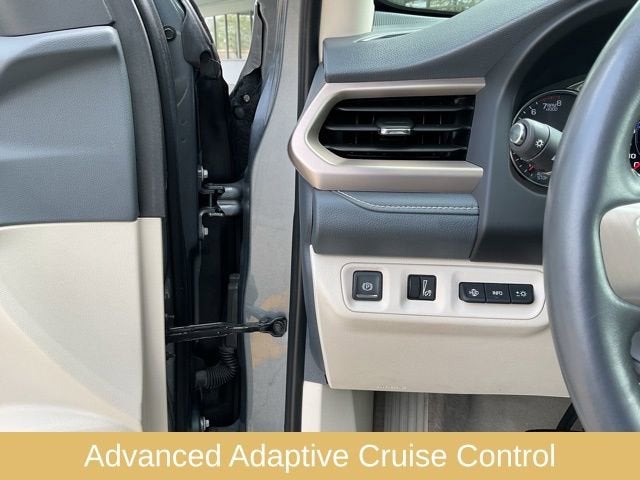 2020 GMC Acadia Denali