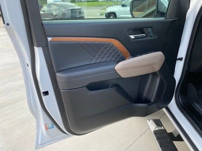 2024 GMC Canyon Denali