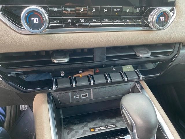 2024 GMC Canyon Denali