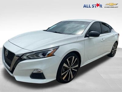 2022 Nissan Altima 2.5 SR