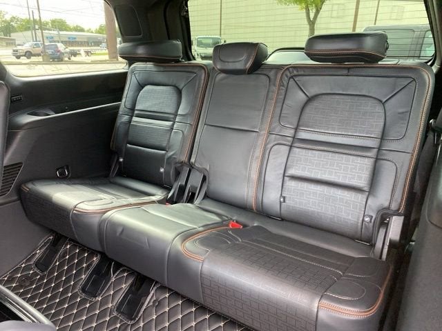 2023 Lincoln Navigator Black Label
