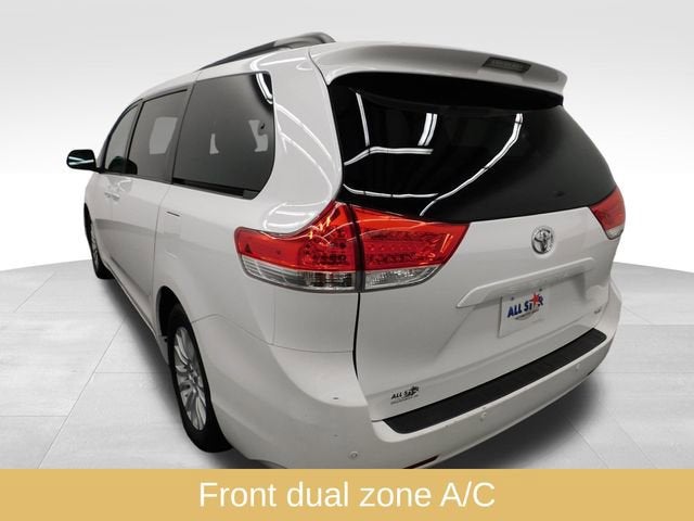 2014 Toyota Sienna XLE