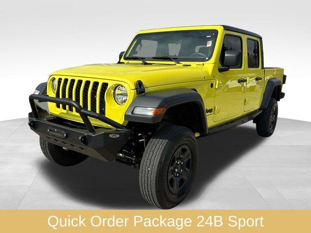 2023 Jeep Gladiator Sport
