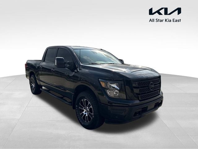 2020 Nissan Titan SV