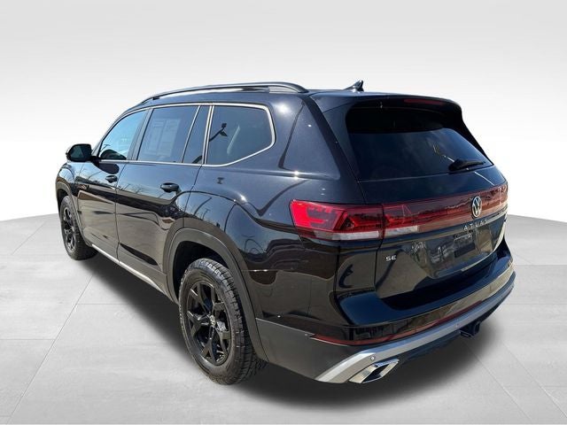2024 Volkswagen Atlas 2.0T Peak Edition SE w/Technology