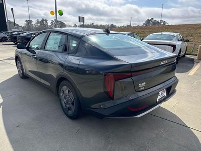 2026 Kia K4 LX