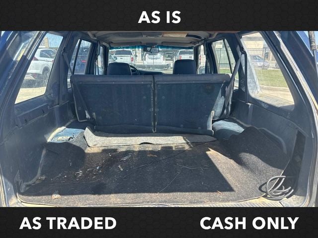 1995 Nissan Pathfinder LE