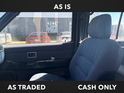 1995 Nissan Pathfinder LE