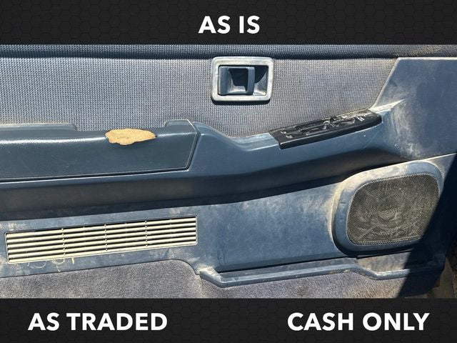 1995 Nissan Pathfinder LE