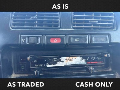 1995 Nissan Pathfinder LE