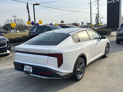 2025 Kia K4 LXS
