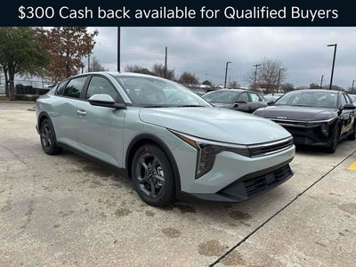 2026 Kia K4 LXS