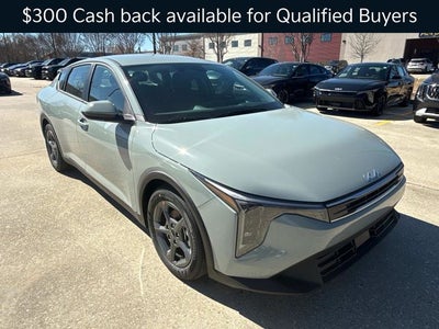 2026 Kia K4 LXS