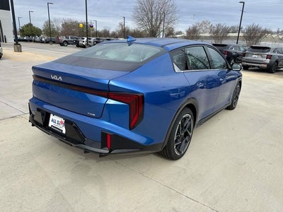 2025 Kia K4 GT-Line