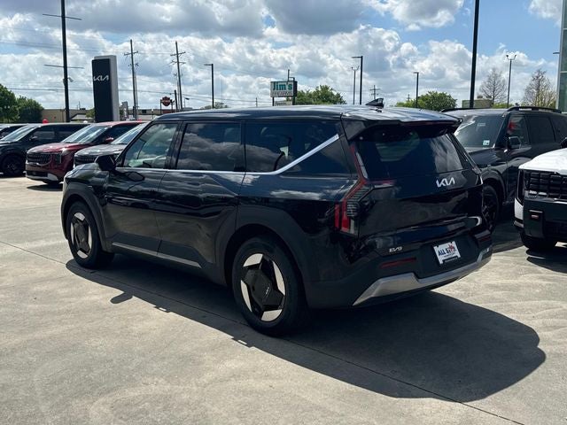 2026 Kia EV9 Light Long Range