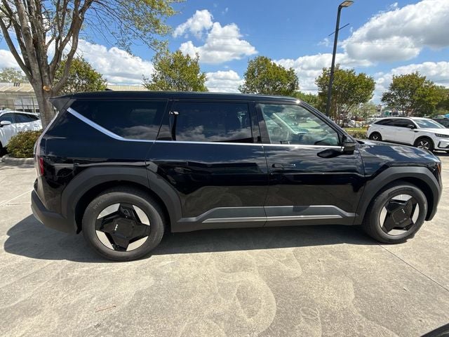 2026 Kia EV9 Light Long Range