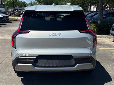 2026 Kia EV9 Wind