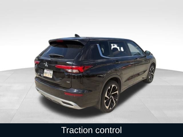 2023 Mitsubishi Outlander SE