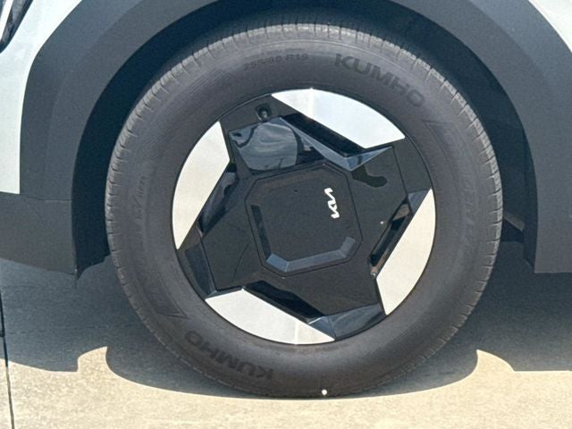 2024 Kia EV9 Light Long Range