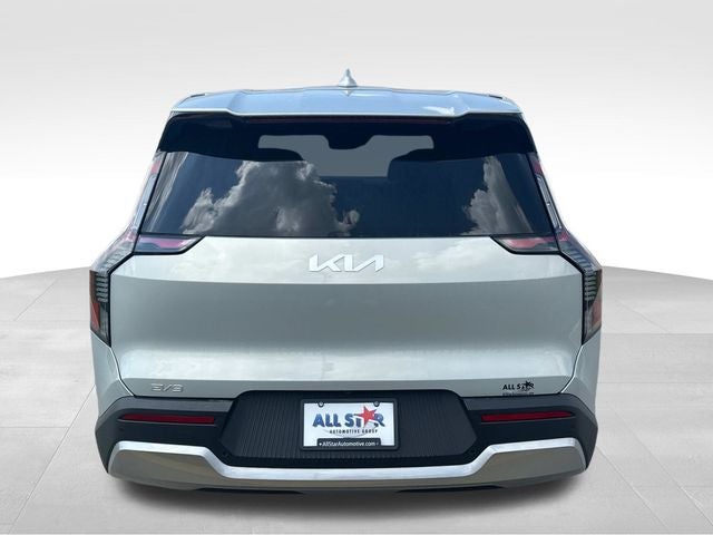 2024 Kia EV9 Light Long Range