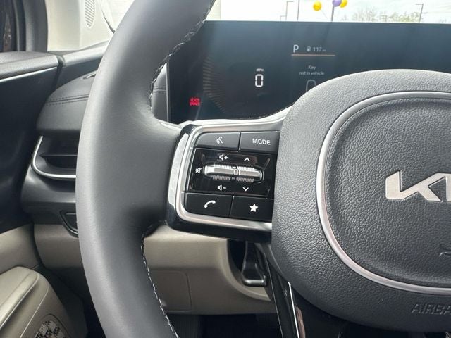 2026 Kia Carnival LXS