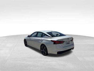 2025 Nissan Altima 2.5 SR