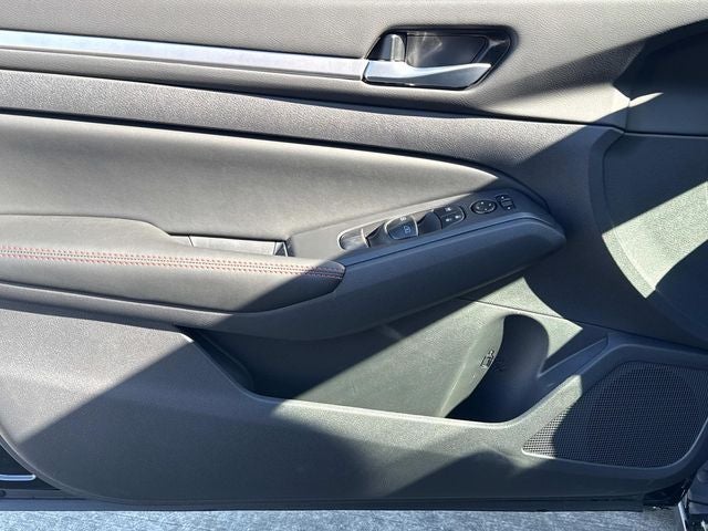 2026 Nissan Altima SR