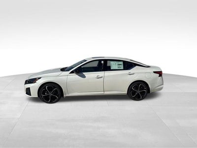 2025 Nissan Altima SR