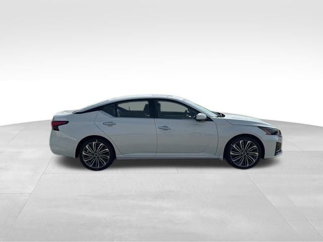 2025 Nissan Altima SL