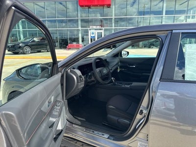 2026 Nissan Sentra SR