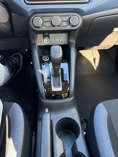 2025 Nissan Versa SV