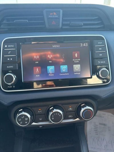 2025 Nissan Versa SV