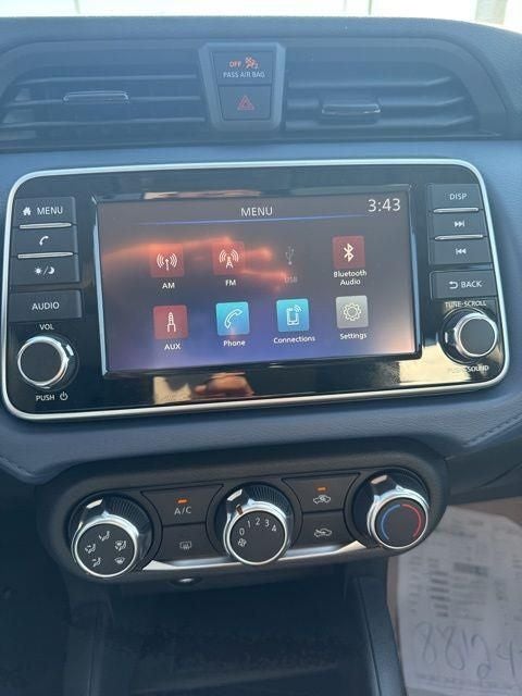 2025 Nissan Versa SV