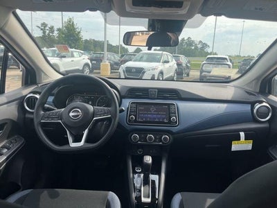 2025 Nissan Versa SV