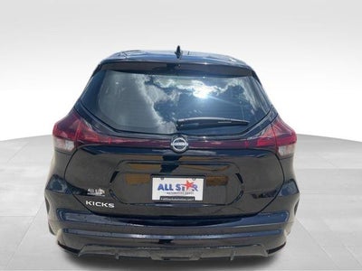 2025 Nissan Kicks Play S