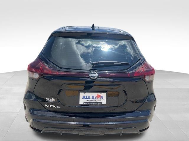 2025 Nissan Kicks Play S