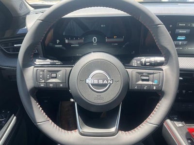 2025 Nissan Kicks SR