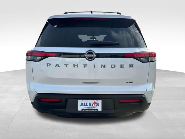 2026 Nissan Pathfinder SV