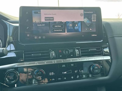 2026 Nissan Pathfinder SV