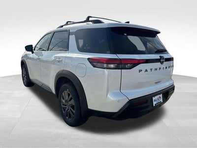 2026 Nissan Pathfinder SV