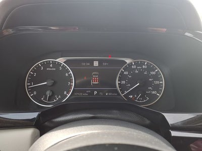 2025 Nissan Pathfinder SL