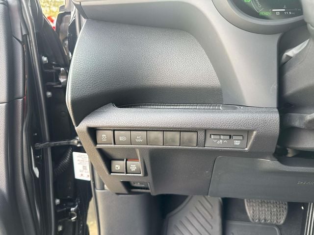 2026 Toyota Sienna XLE Woodland Edition