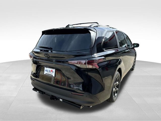 2026 Toyota Sienna XLE Woodland Edition