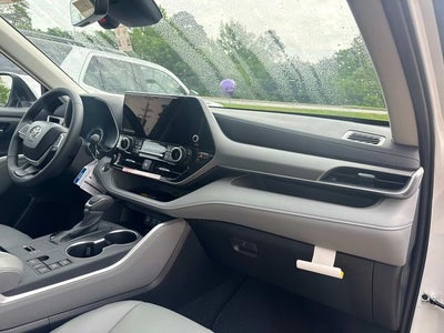 2026 Toyota Highlander Hybrid Hybrid XLE