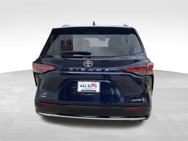 2026 Toyota Sienna Limited
