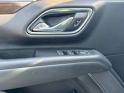 2023 GMC Yukon XL SLE